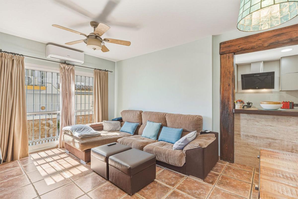 Продажа таунхауса в  Calle Río Guadarranque , Михас photo 2
