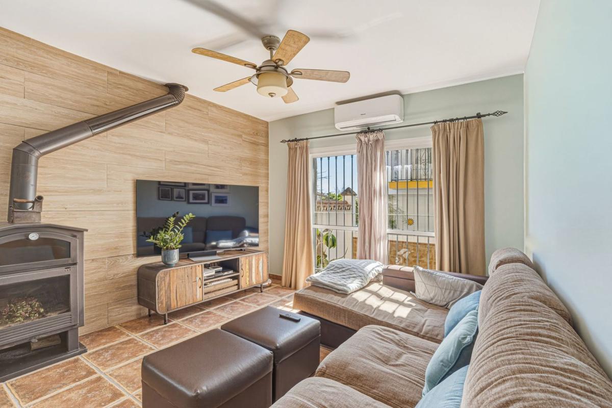 Продажа таунхауса в  Calle Río Guadarranque , Михас photo 4
