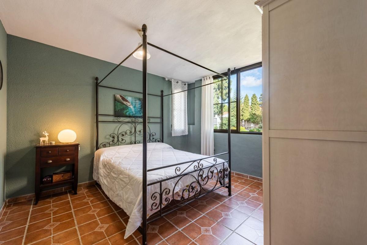 Venta de chalet adosado en Calaburra - Chaparral , Mijas photo 3