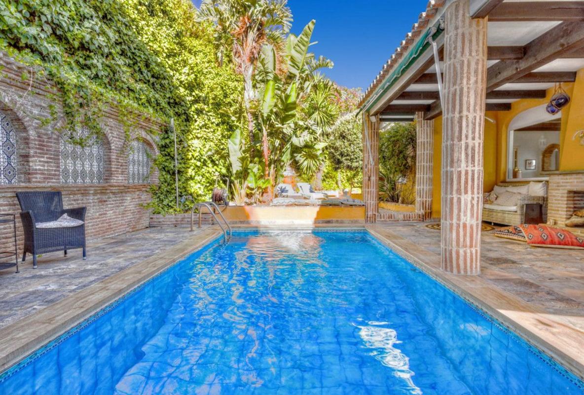 Sale of independent chalet in Carretera Costa del Sol, Benalmádena
photo 3