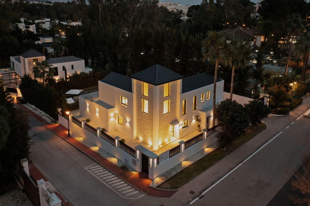 Venta de chalet independiente en Calle Londres, Marbella
photo 5