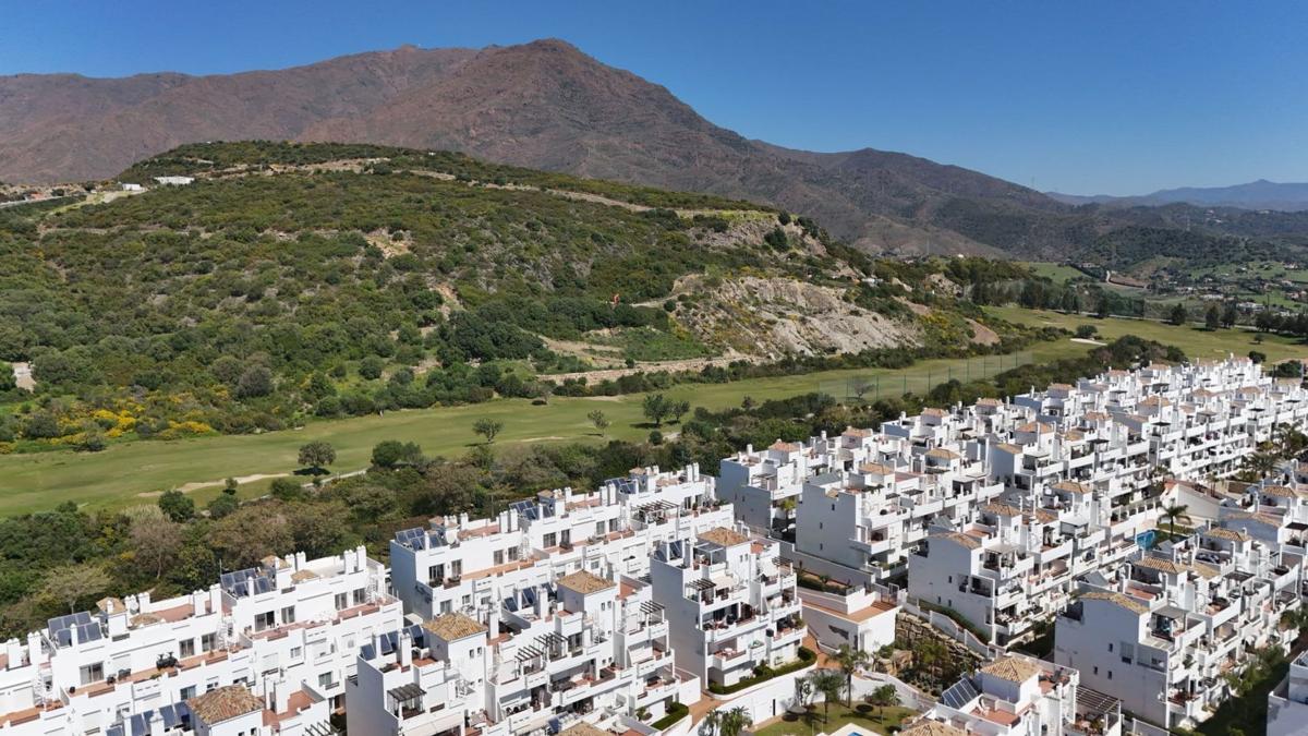 Venta de piso en Urb. Valle Romano, C. Villa Borghese, Estepona
 photo 4