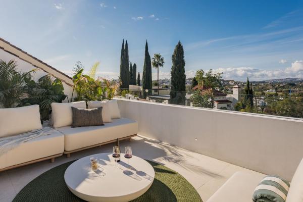 Chalet adosado en calle las Aguilas photo 1