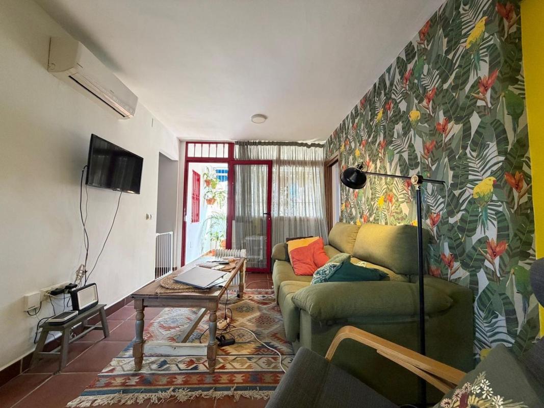 Sale of apartment in Barrio Playamar - Benyamina, Torremolinos
photo 4
