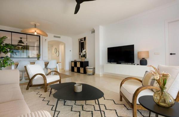 Продажа квартиры на PUERTO DEL ALMENDRO, Бенахавис
 photo 4