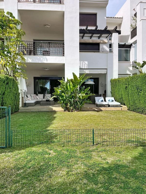 Venta de piso en Urbanizacion Jaralillos, 1 P, Benahavís
photo 3