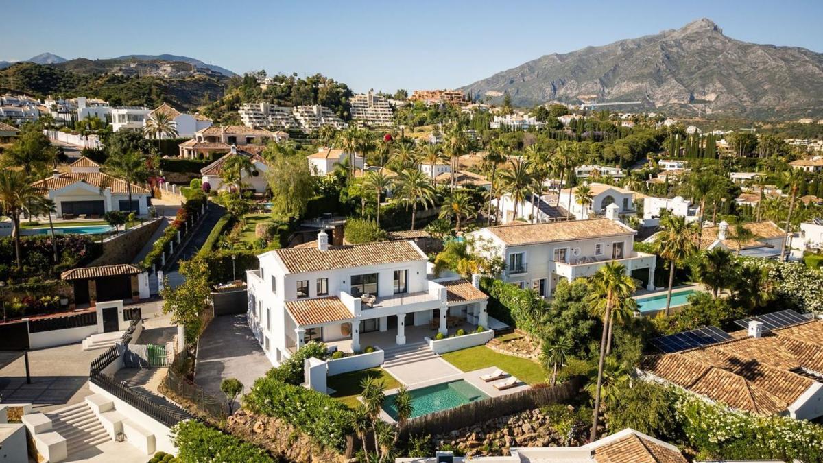 Venta de chalet independiente en Calle Centauro 6F, Marbella
 photo 2
