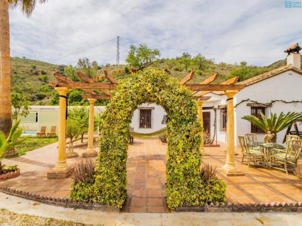 Finca rústica en venta en Poligono 10, 195 , Casabermeja photo 1
