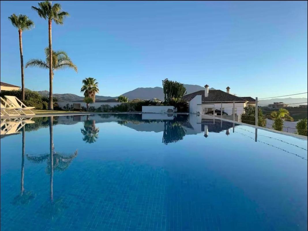 Sale of independent chalet in Camino de Estepona, Manilva
 photo 2