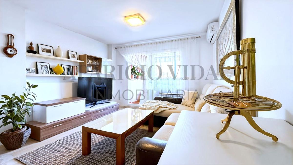 Sale of apartment in Calle Málaga Virgen, Rincón de la Victoria
 photo 4