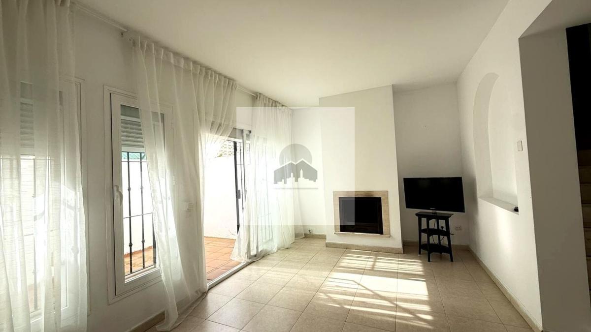 Propiedades en venta y alquiler en España photo 1