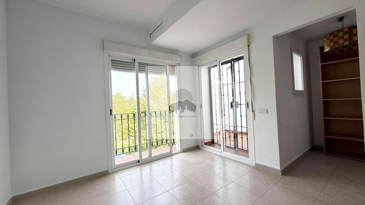 Propiedades en venta y alquiler en España photo 4