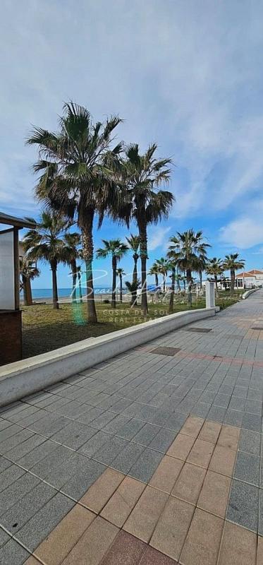 Venta de piso en Avenida de Andalucía, Torrox
photo 1