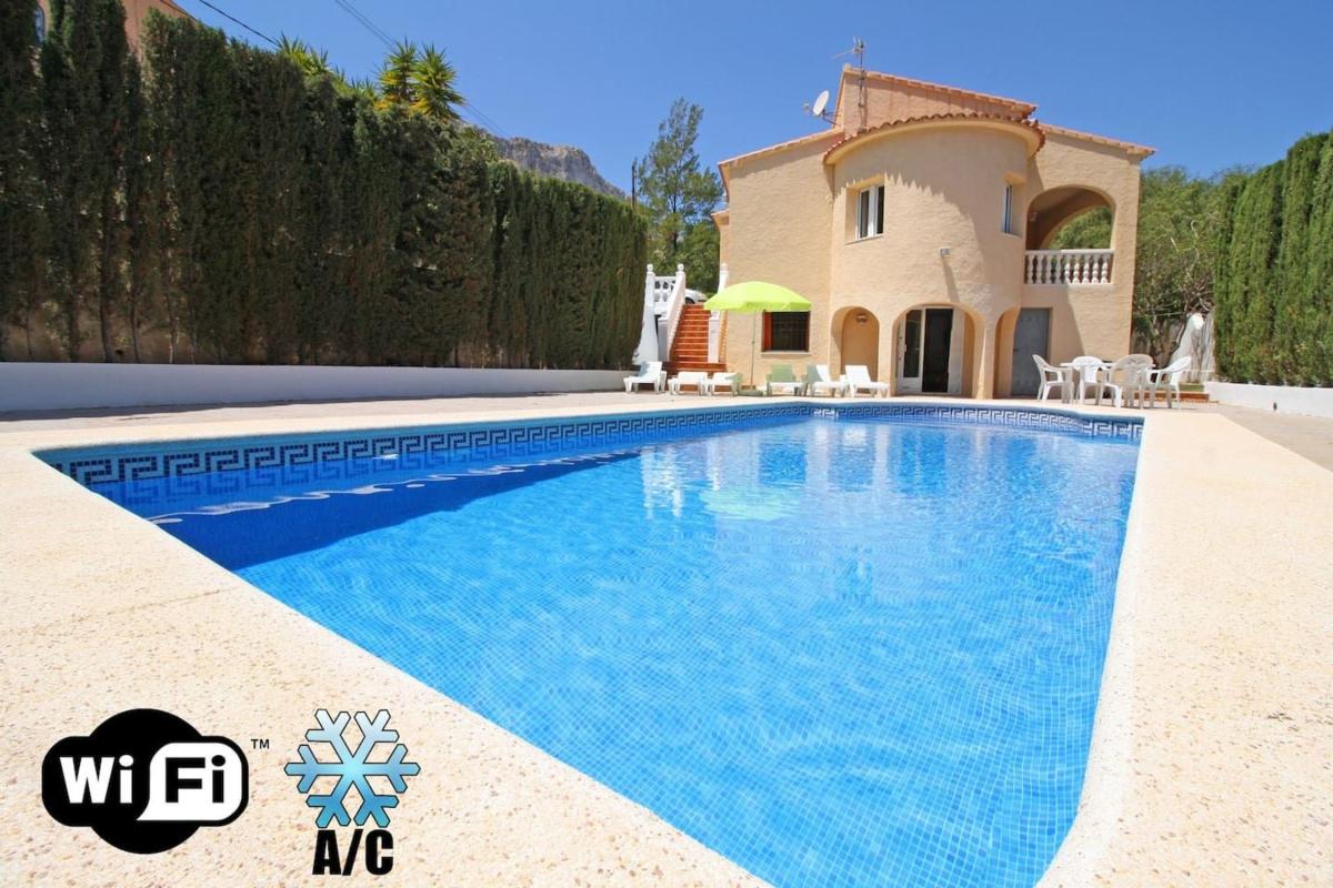 Продажа отдельного шале в Partida Maryvilla, Кальпе photo 1