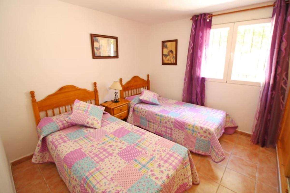 Продажа отдельного шале в Partida Maryvilla, Кальпе photo 4