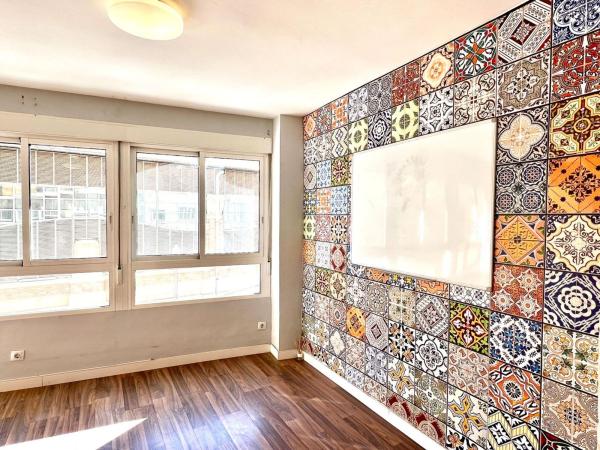 Продажа квартиры на Calle del Capitán Segarra, Аликанте / Алакант
 photo 3