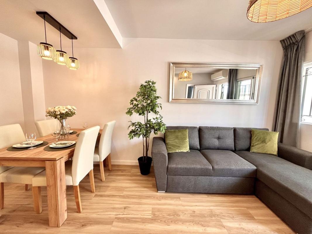 Venta de chalet adosado en Calle Mira , Orihuela photo 1