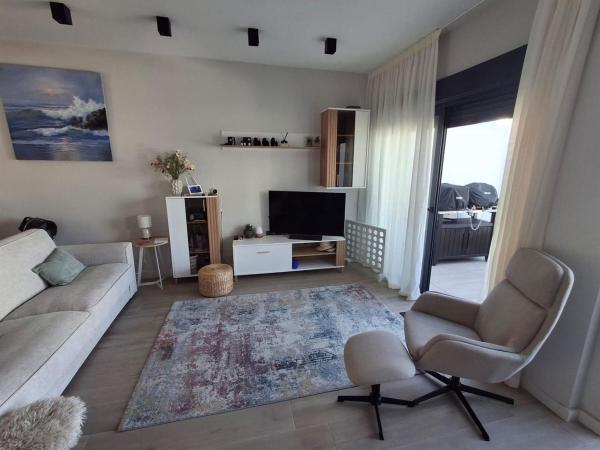 Chalet independiente en venta en Calle Campanario, Orihuela
 photo 3