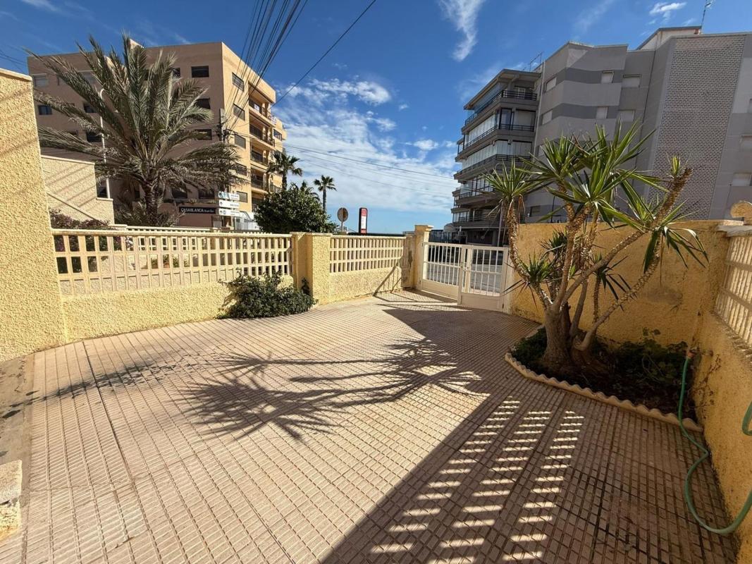 Venta de chalet independiente en Guardamar Playa, Guardamar del Segura
 photo 3