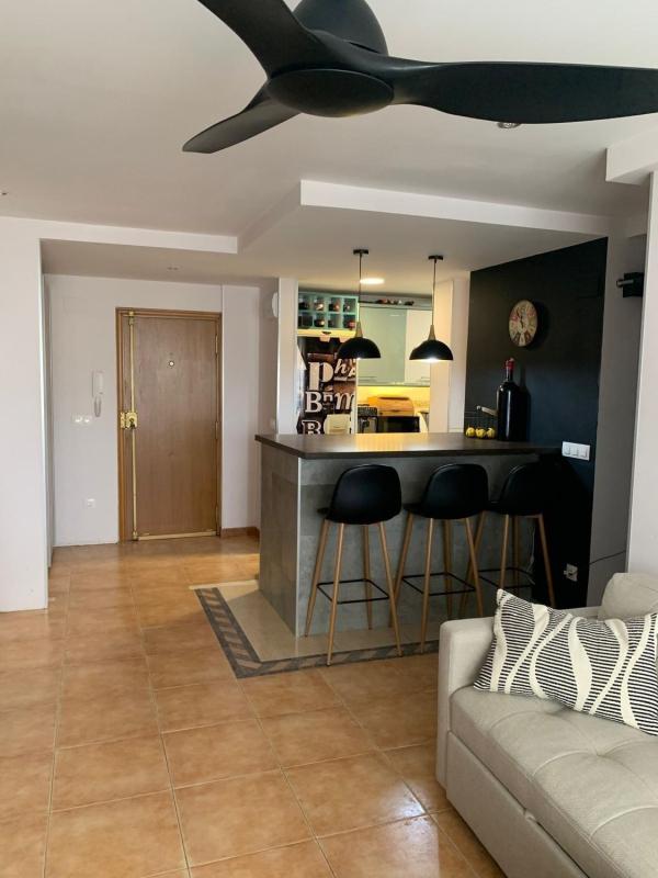 Venta de piso en Barrio Ciudad Elegida, Alicante / Alacant
 photo 2