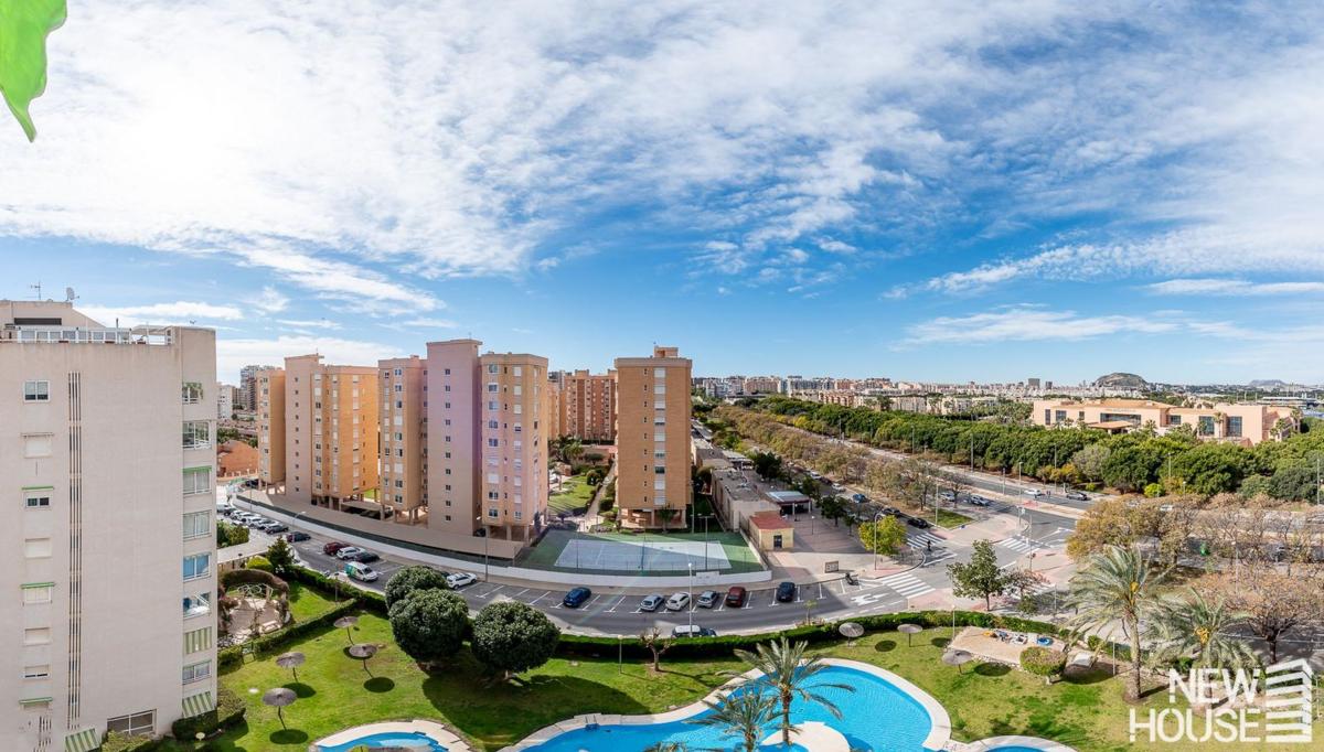 Venta de duplex en Avenida de Gijón, Alicante / Alacant photo 5