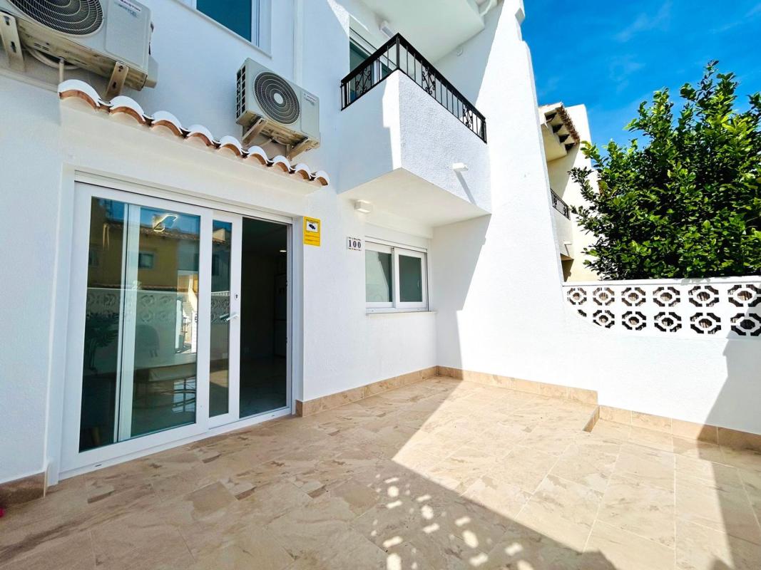 Venta de chalet adosado en Urbanización los Altos, 15 R , Torrevieja photo 5