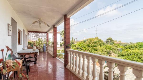 Chalet independiente en venta en El Montgó, Denia
thumbnail 2