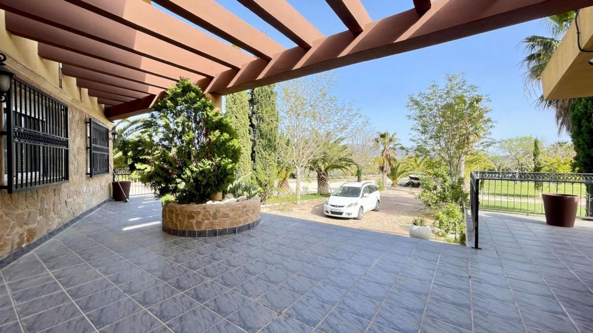Sale of independent chalet in Chorrillo de sax, Sax
photo 2