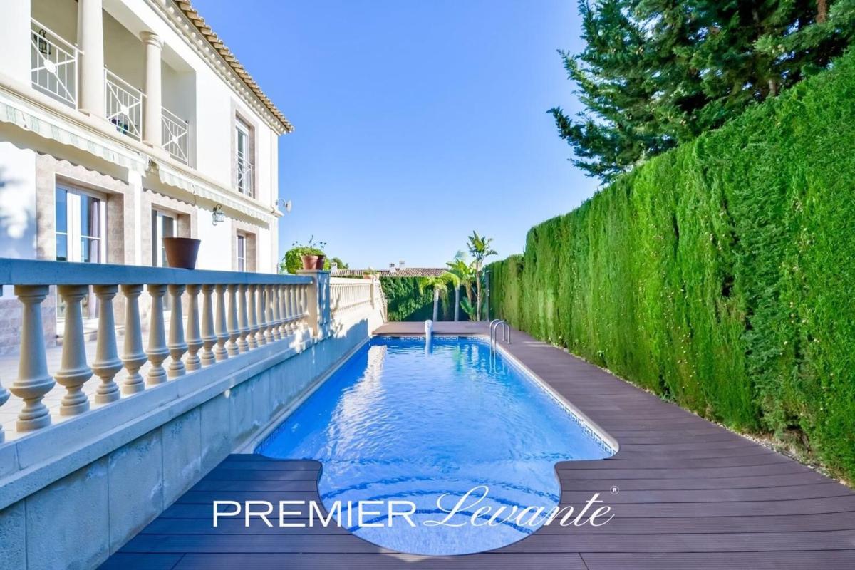 Sale of independent chalet in Golf Bahía, Finestrat
 photo 4