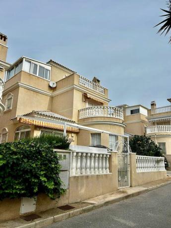 Casa independiente photo 1