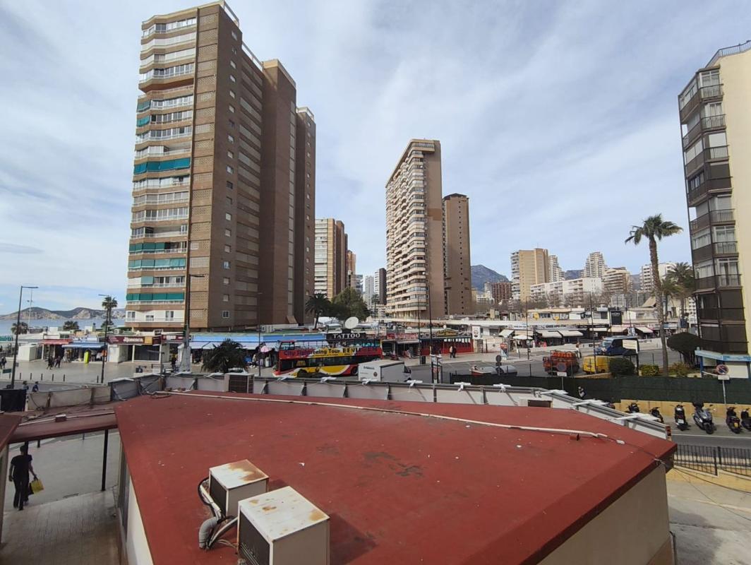 Sale of apartment in Avenida de Estocolmo, Benidorm
 photo 4