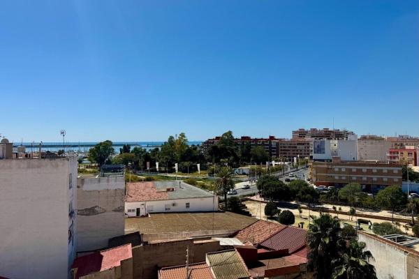 Ático en venta en  Calle Campoamor, 13, Torrevieja photo 3