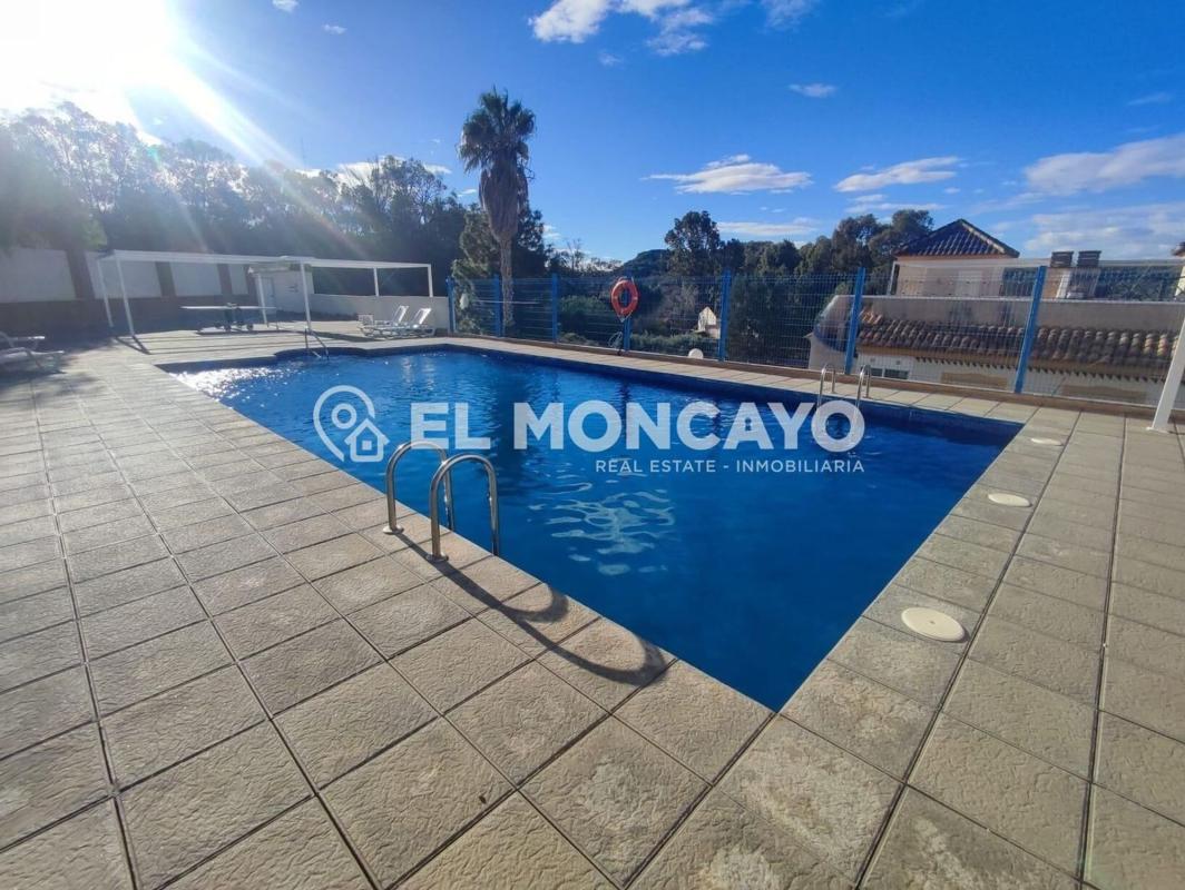 Venta de chalet independiente en Calle Galcerá de Rosanes, Guardamar del Segura
 photo 2
