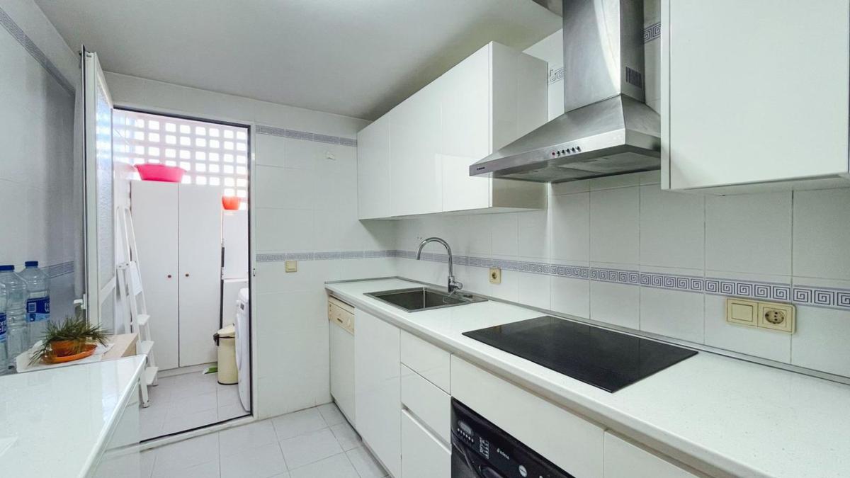 Продажа квартиры на Playa de Poniente, Бенидорм
 photo 4