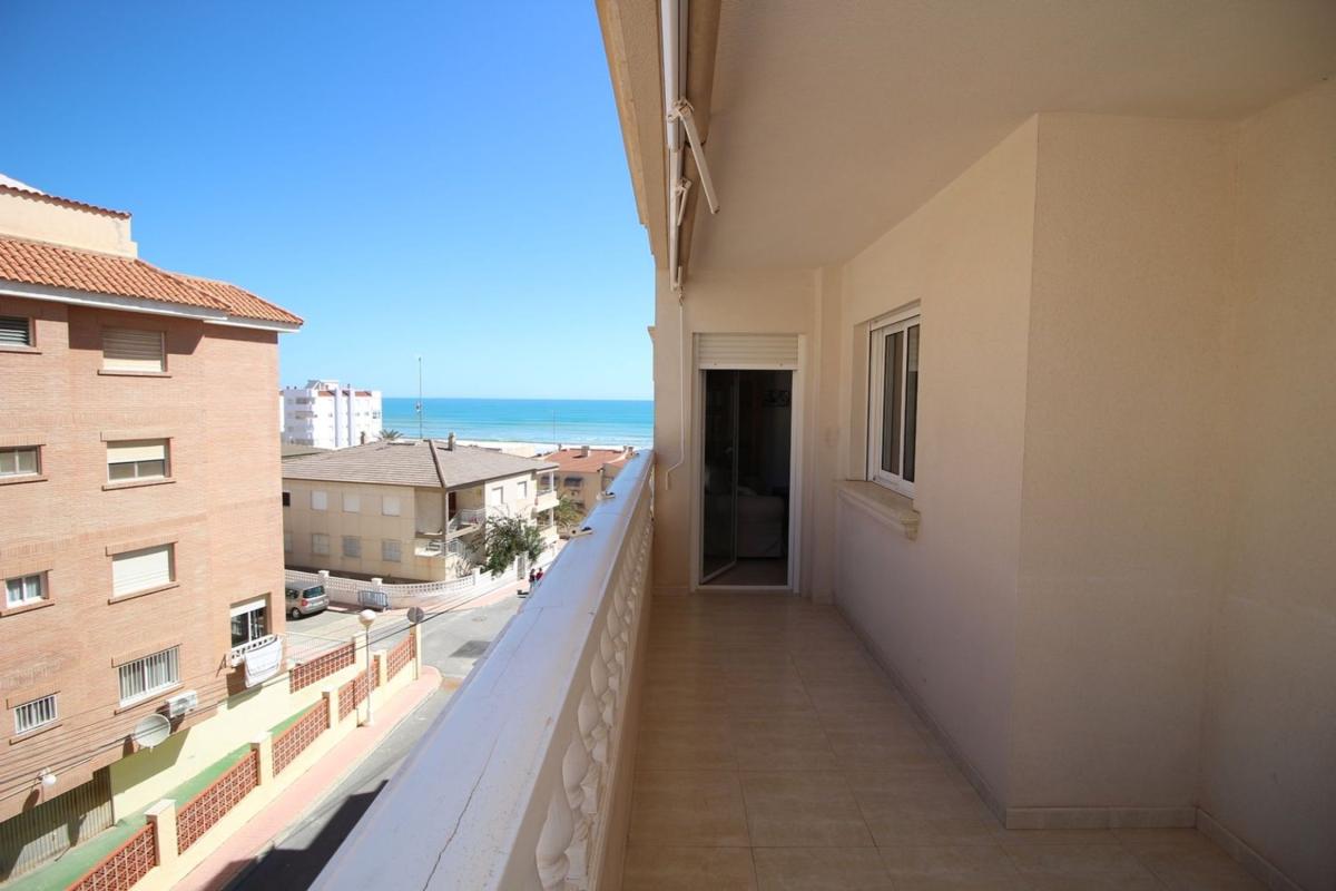 Venta de piso en Guardamar Playa, Guardamar del Segura
photo 4