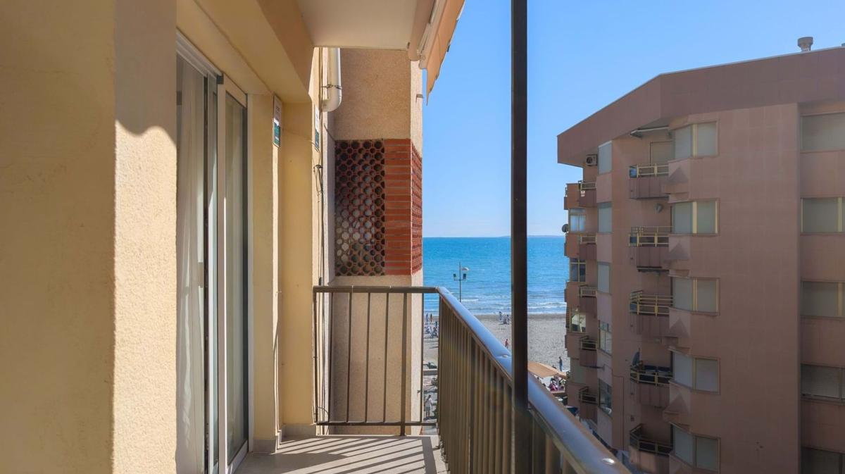 Venta de piso en Calle Caritat, 4, Santa Pola
photo 1