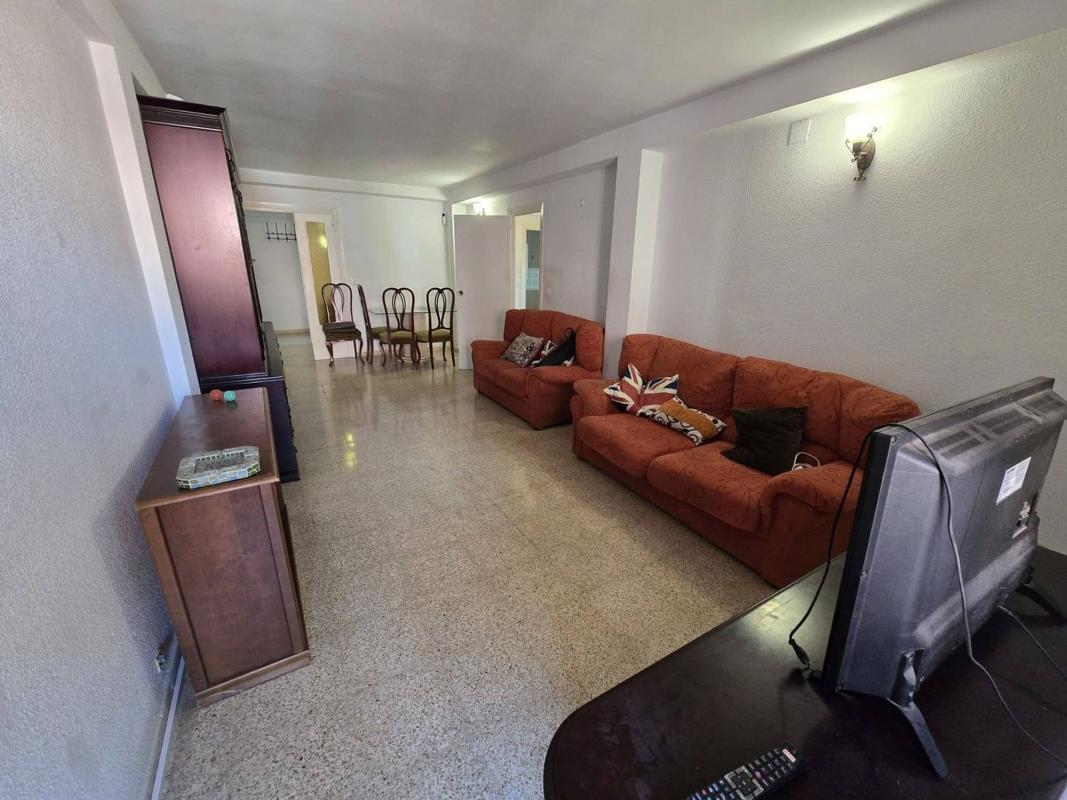 Sale of apartment in Barrio Garbinet - Parque de las Avenidas, Alicante
photo 1