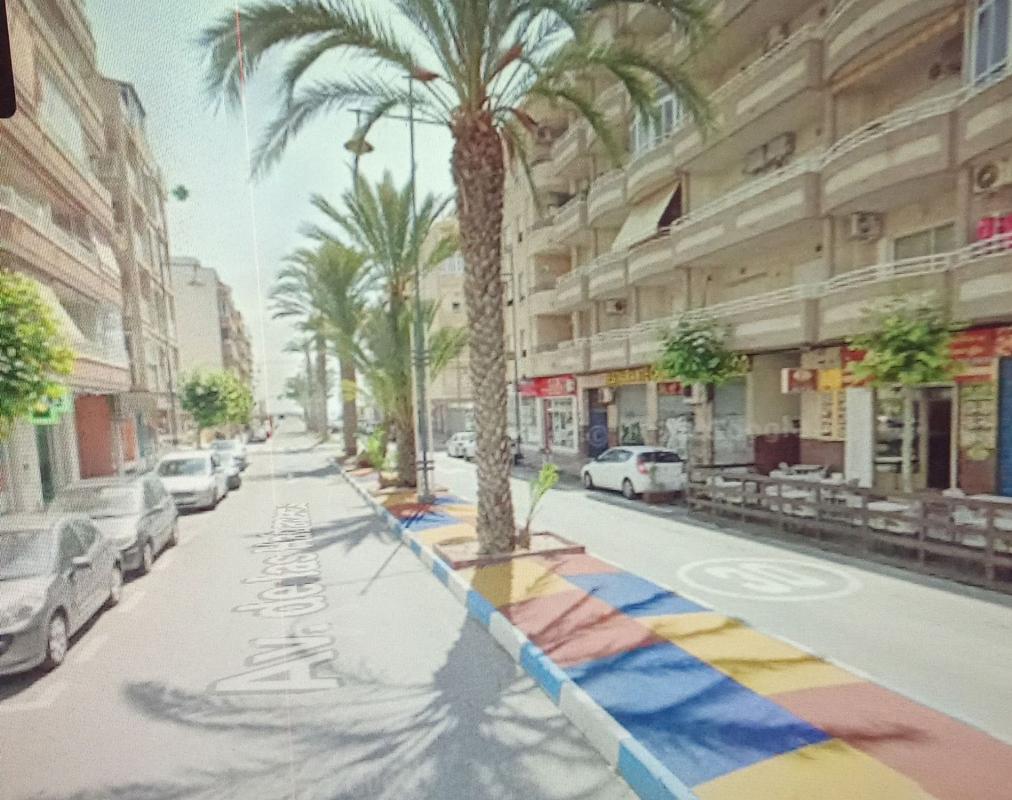 Sprzedaż mieszkania w Avenida de las Habaneras, Torrevieja
photo 1