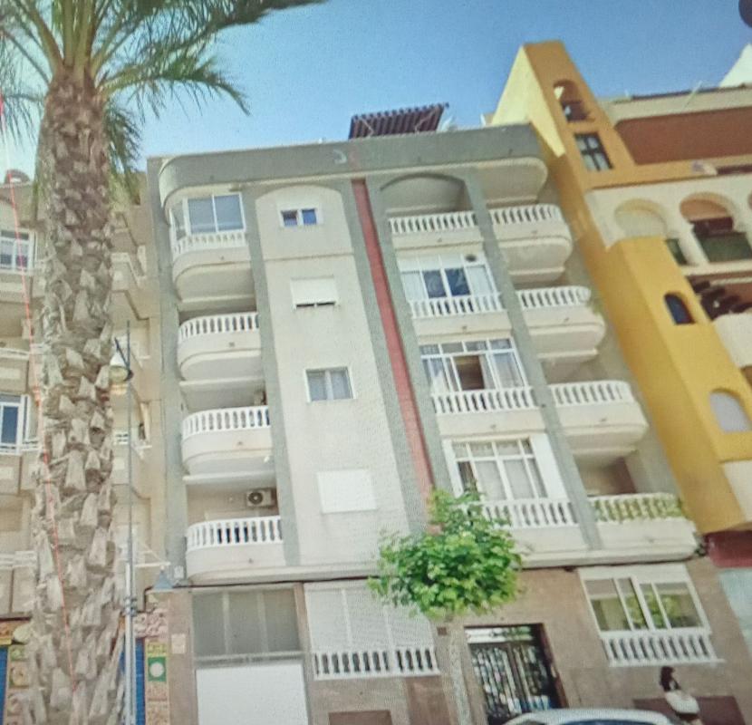 Sprzedaż mieszkania w Avenida de las Habaneras, Torrevieja
photo 3