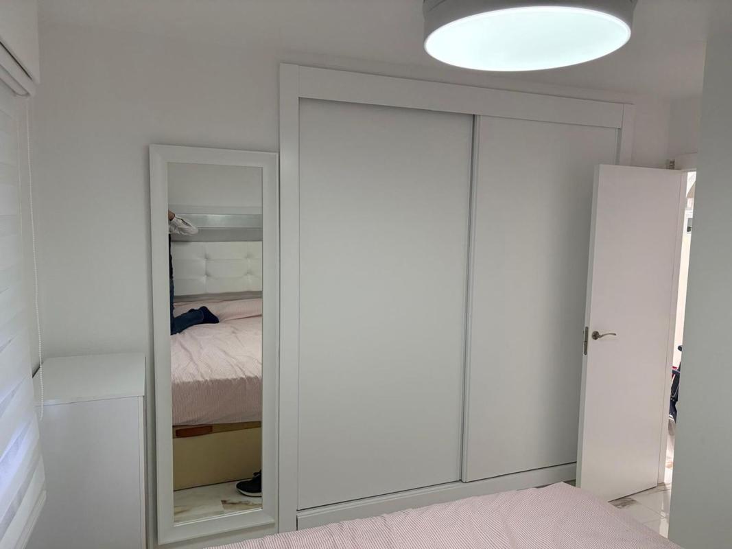 Sale of apartment in Calle San Luis, 7, Torrevieja
photo 1