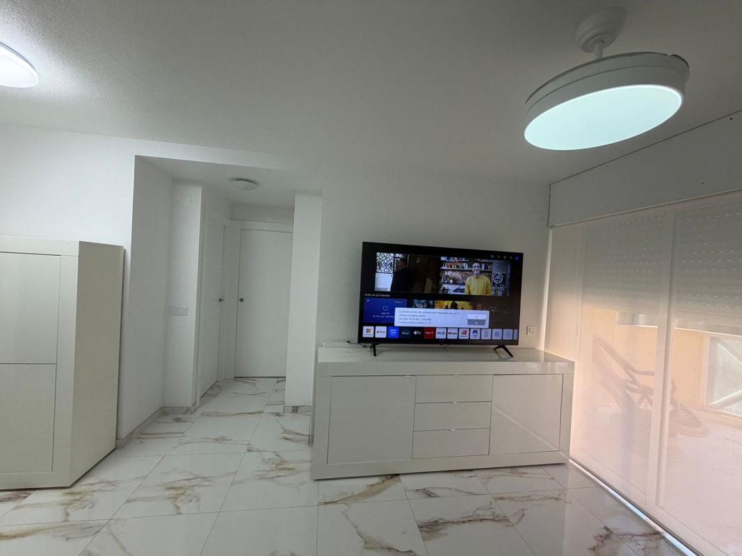 Sale of apartment in Calle San Luis, 7, Torrevieja
photo 3