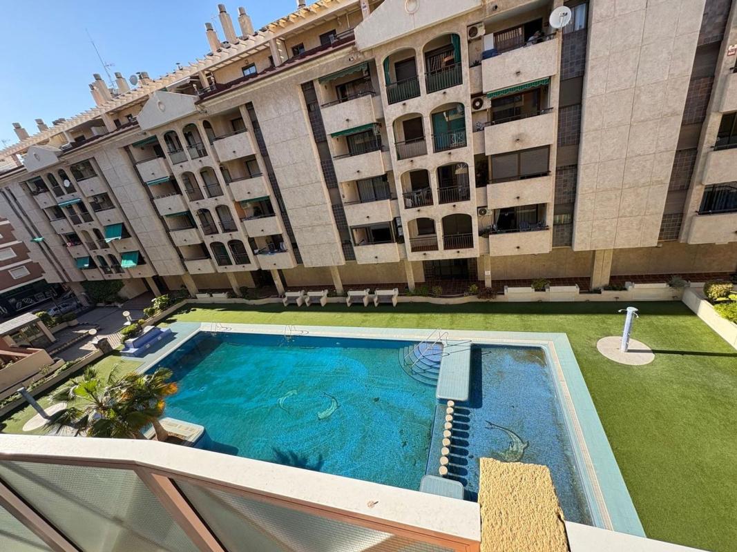 Sale of apartment in Calle San Luis, 7, Torrevieja
photo 5