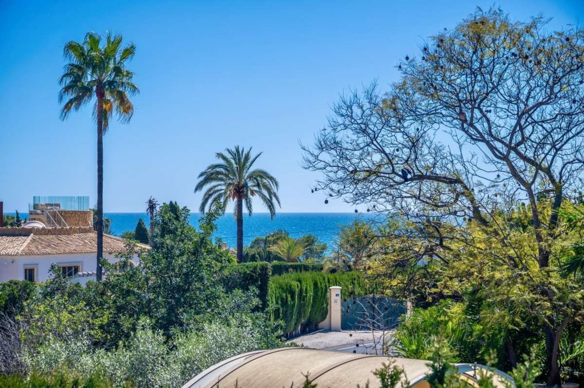 Sale of independent chalet in La Fustera, Benissa
 photo 3