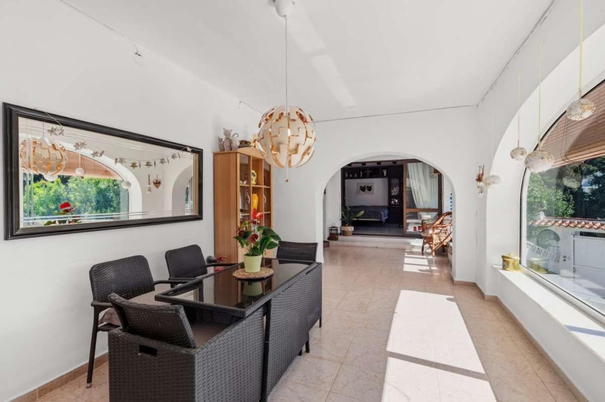 Sale of independent chalet in La Fustera, Benissa
 photo 4