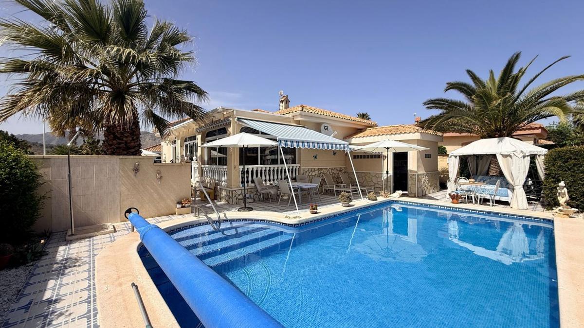 Venta de chalet independiente en Calle Dolores, Hondón de las Nieves
photo 2