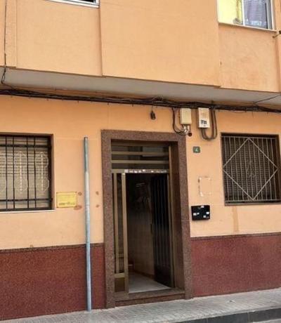 Venta de piso en Calle Tirant lo Blanc, 4, Novelda
thumbnail 1