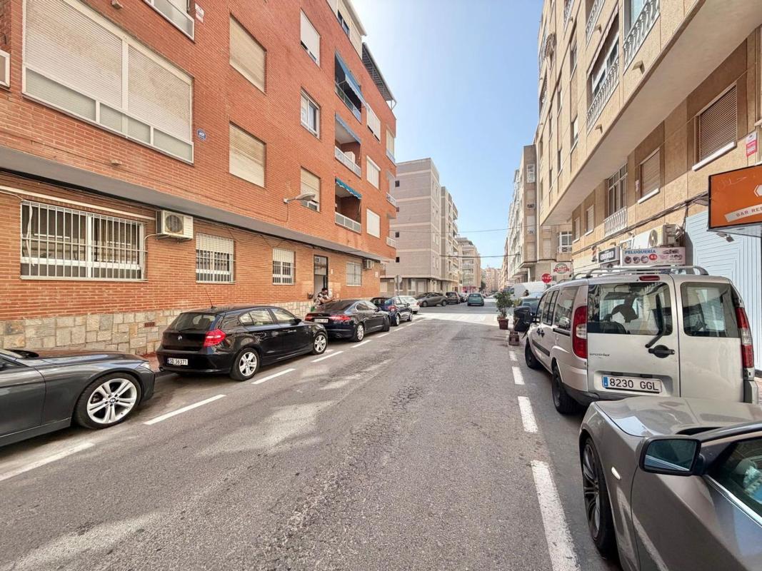 Propiedades en venta y alquiler en España photo 1