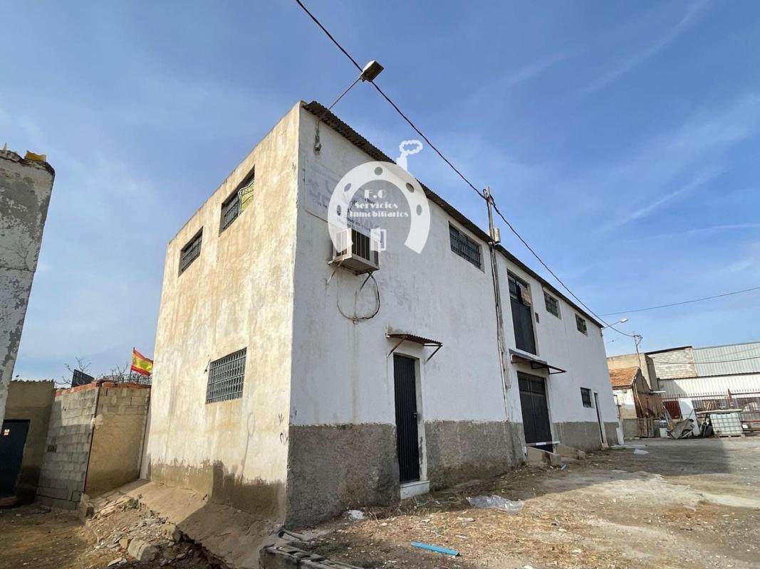 Propiedades en venta y alquiler en España photo 4