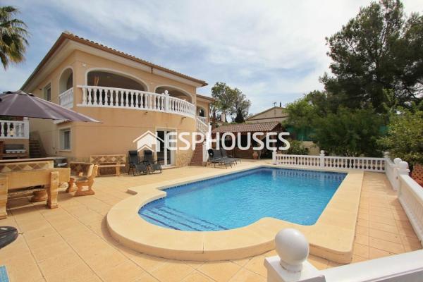 Independent chalet for sale in Busot, Busot
photo 1