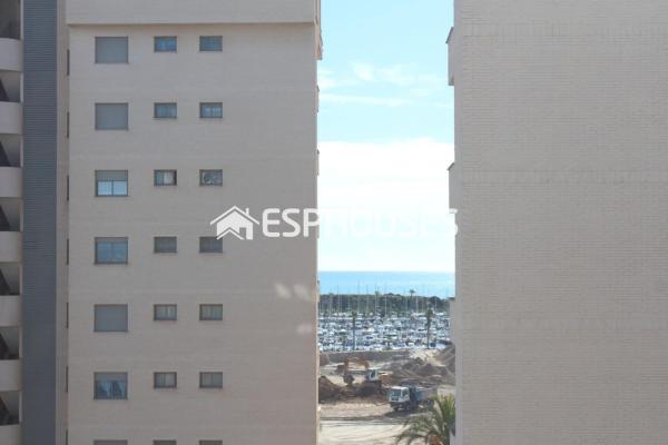 Venta de piso en Puerto Deportivo, Guardamar del Segura
thumbnail 2